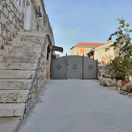House Tihana Σπίτι διακοπών *